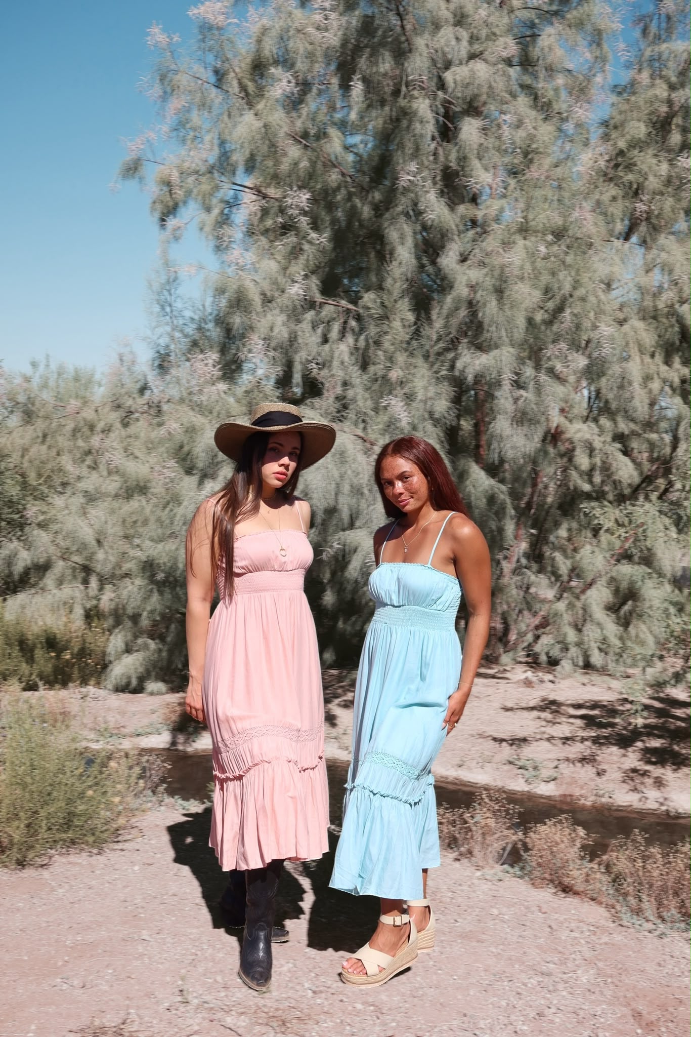 Belén - pastel pink dress